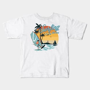 Surfing it’s my therapy Kids T-Shirt